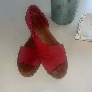 1. State flat sandals. Red. Open toe. Great used condition.make an offer